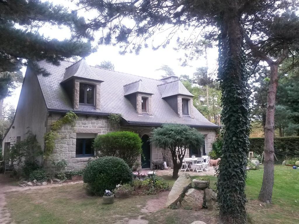 Chambres d'Hôtes Les Mimosas Sables-dʼOr-les-Pins Exterior foto